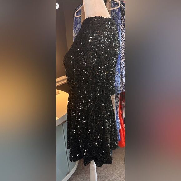 Anthropologie x Sunday In Brooklyn Balloon Sleeve Sequin Mini Dress - Picture 4 of 10